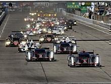 12 Stunden von Sebring 2012: Der Start. Foto:Auto-Medienportal.Net/Audi